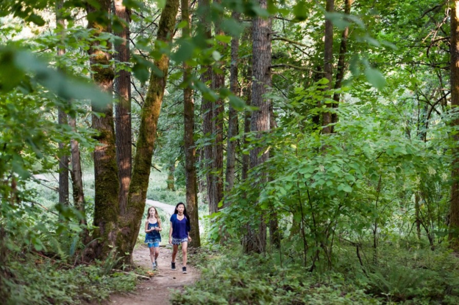 Girls hiking Mt. Talbert in Clackamas, Oregon