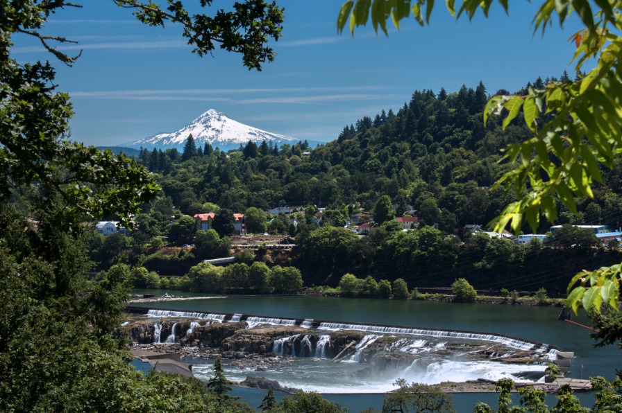 Willamette Falls Overlook, Mt Hood Willamette Falls Overlook, Mt Hood