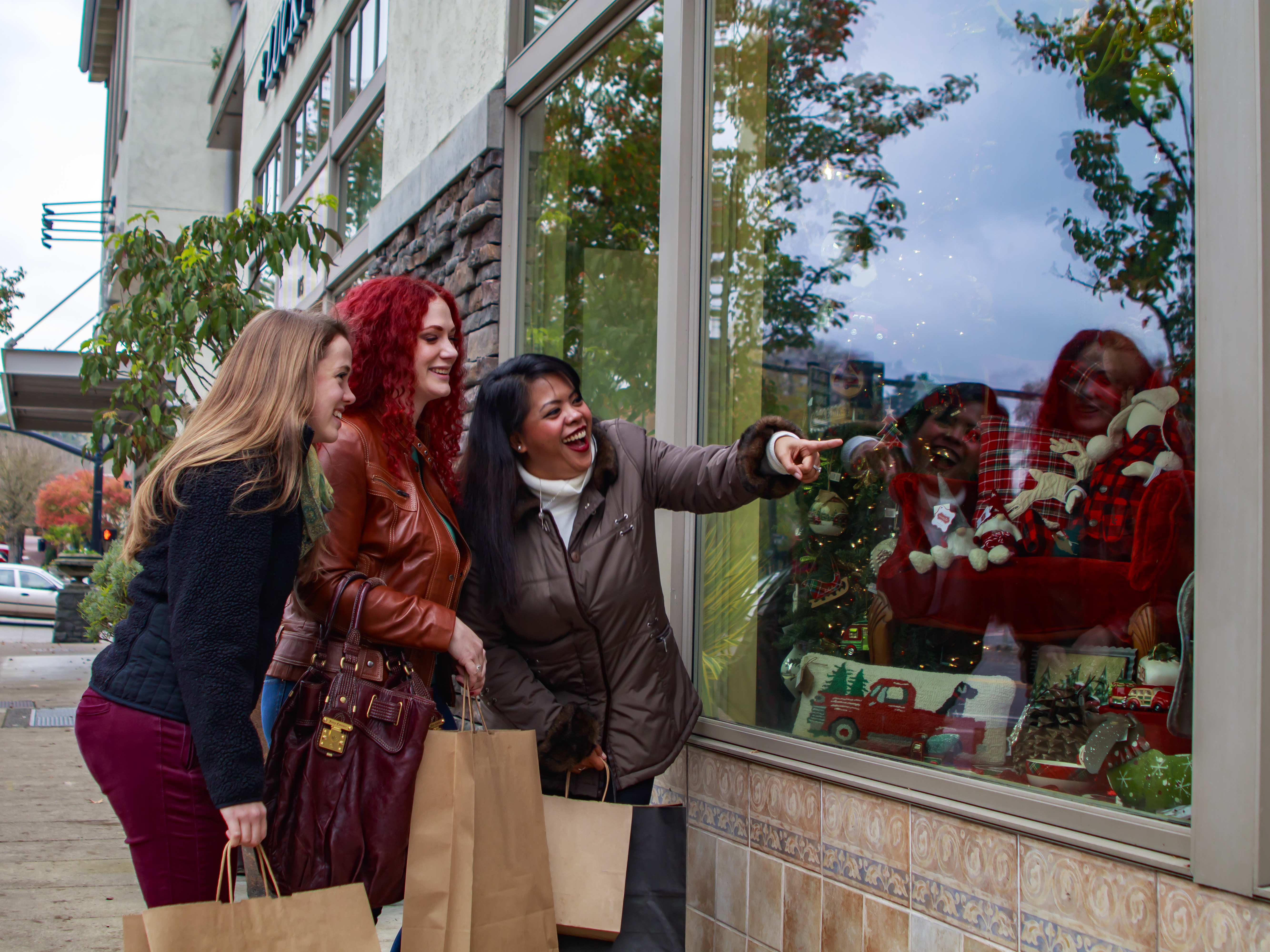 Shopping Lake Oswego