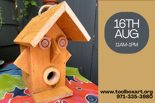 Tweet Retreats - Birdhouse Building